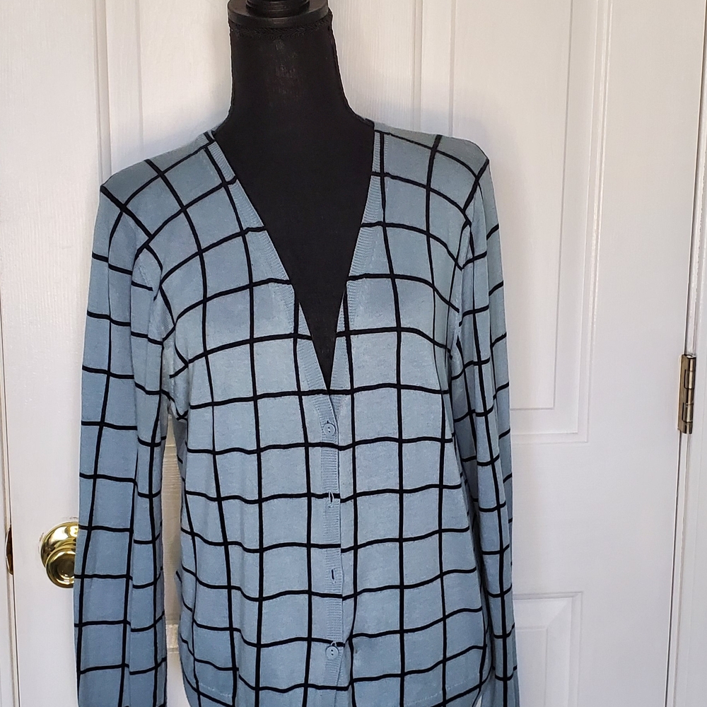 Powder Blue Grid Pattern Cardigan with V-Neck